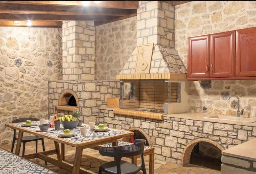 Villa Kermes Heated Pool Κουρνάς Εξωτερικό φωτογραφία